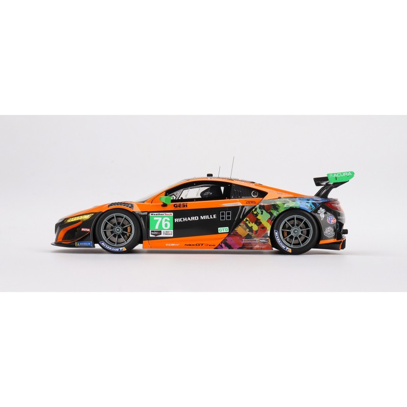 Voiture de la Compass Racing IMSA 2021 M.MCMURRY-M.FARNBACHER – n°76
