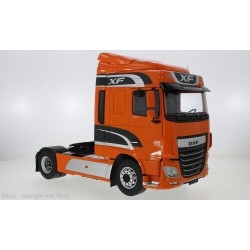 DAF XF Space Cab 2016 Orange IXO PCL30210