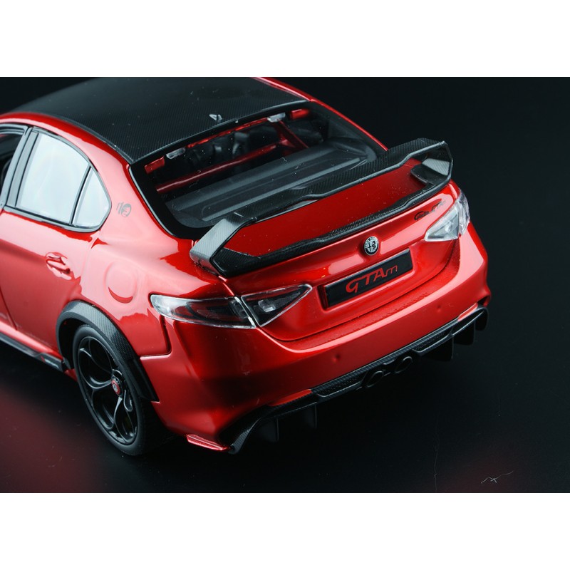 1:18 BURAGO Alfa Romeo Giulia Gtam 2020 Rosso Gta Red