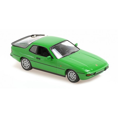 Porsche 924 1984 Green Minichamps 940062124