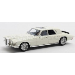 Stutz Duplex Sedan 1971 White Matrix MX41804-082