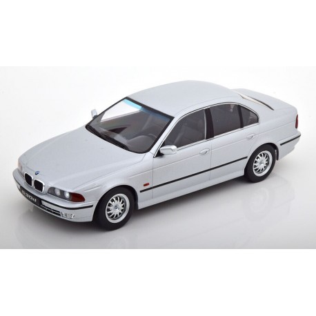 BMW&nbsp;530d E39 Sedan 1995 Silver KK Scale KKDC181051