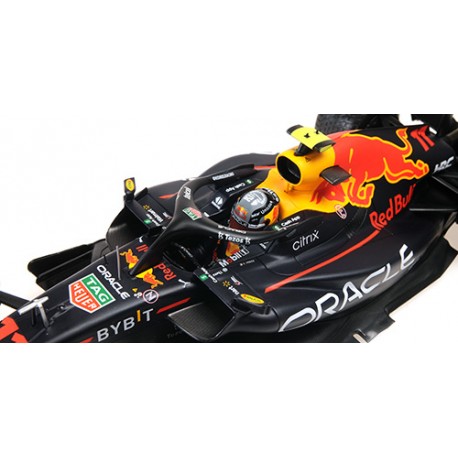 Red Bull RB18 with rain tyres 11 F1 Monaco 2022 Sergio Perez Minichamps 110222711