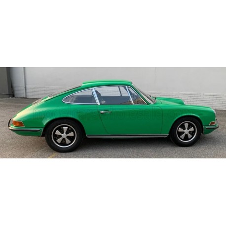 Porsche&nbsp;911 S Coupe 1970 Viper Green Top Marques TM12-24B