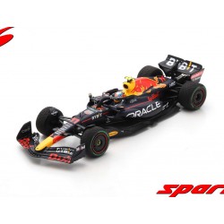 Red Bull RB18 11 F1 Winner Singapour 2022 Sergio Perez Spark S8560