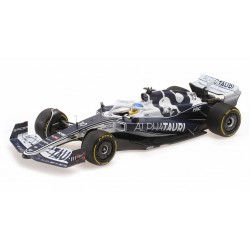 Alpha Tauri Red Bull AT03 10 Pierre Gasly F1 Grand Prix de Bahrain 2022 Minichamps 117220110