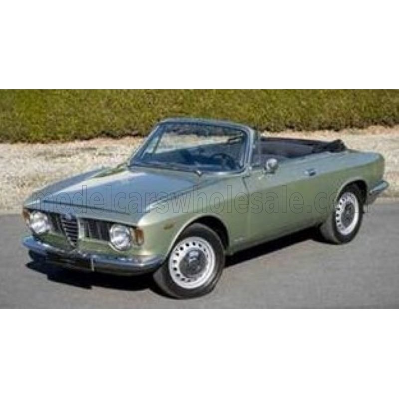 Matrix 1/43 Alfa Romeo Giulia GTC Cabriolet 1964 - Verte - Résine - NEUF