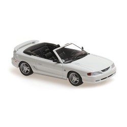 Ford Mustang Cabriolet 1994 White Minichamps 940085631