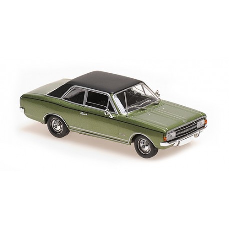 Opel Commodore A 1970 Green Metallic Minichamps 940046160