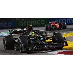 Mercedes AMG W14 E Performance 44 Lewis Hamilton F1 3ème Singapour 2023 Minichamps 110231644